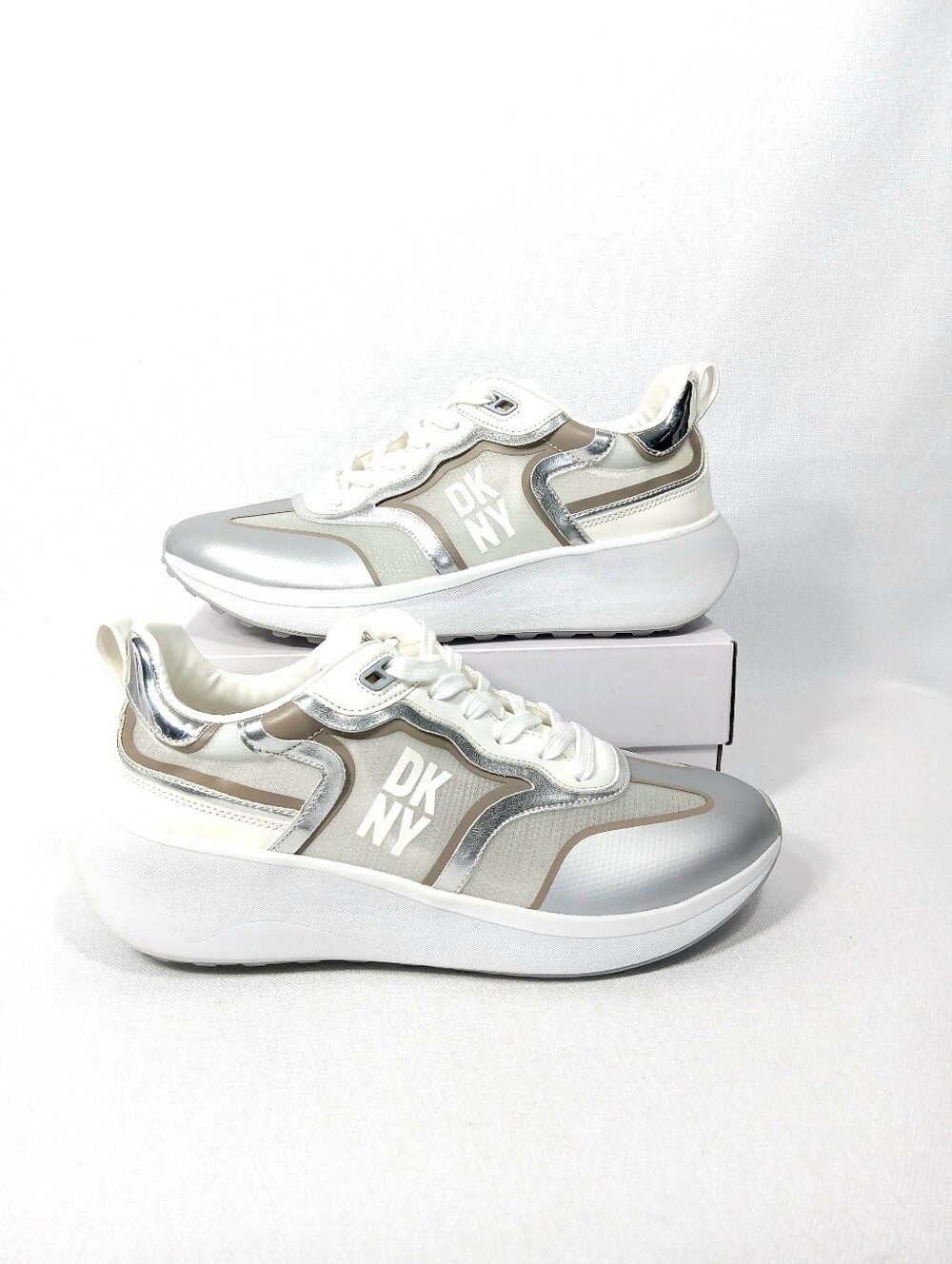 DKNY Aki Women's White Platform Sneakers Size 11 M